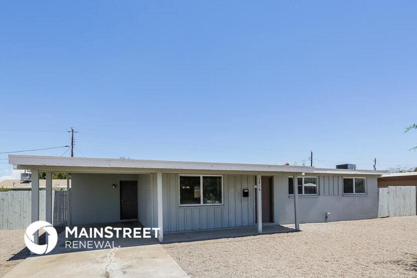 Building Photo - 3816 W Townley Ave