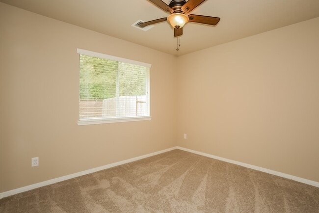 Building Photo - 1710 Leafhopper Ln