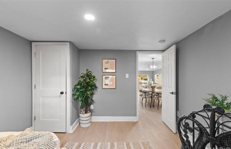 Building Photo - 3221 Suncrest Ave