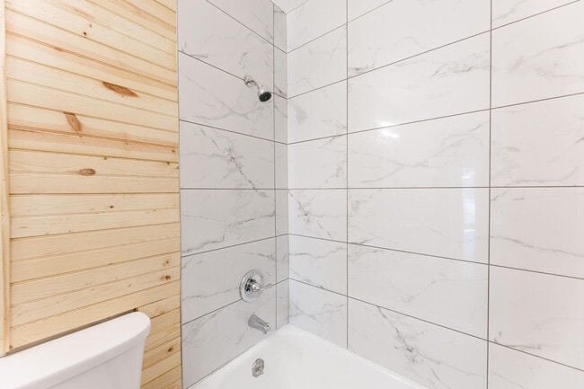 Building Photo - 3406 27th St