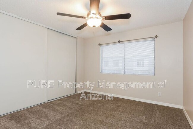 Building Photo - 616 S Hardy Dr