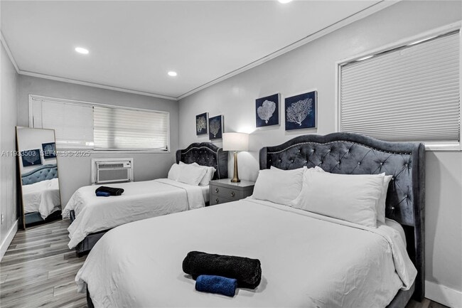 Building Photo - 427 NE 107th St