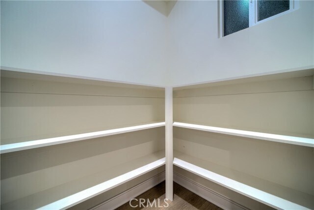 Building Photo - 803 E 84th Pl