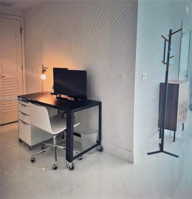 Building Photo - 1080 Brickell Ave
