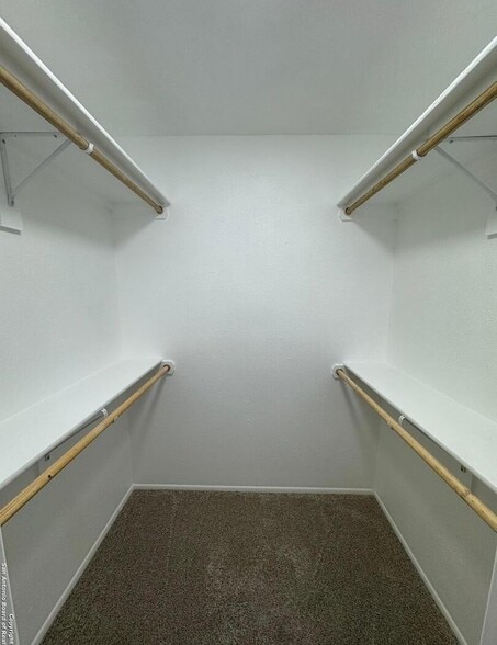 master closet - 4023 Briar Hollow St