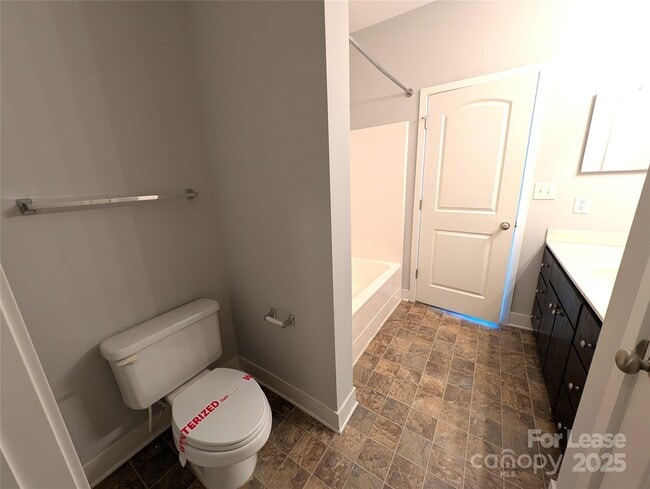 Building Photo - 841 Seigle Point Dr