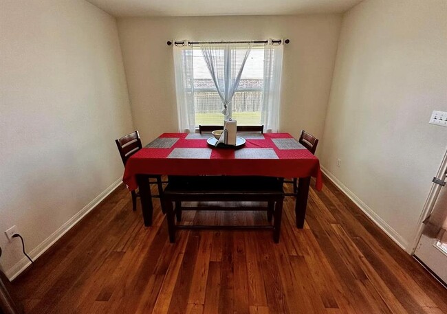 Building Photo - 19600 Per Lange Pass