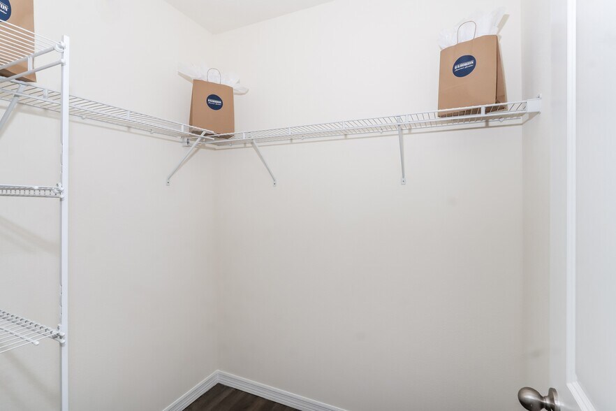 Building Photo - 11991 Stoneport Pl