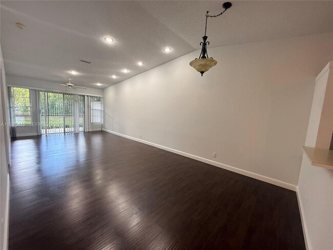 Building Photo - 18595 Egret Way