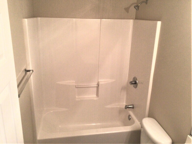 Building Photo - 4030 Tarrant Trace Cir