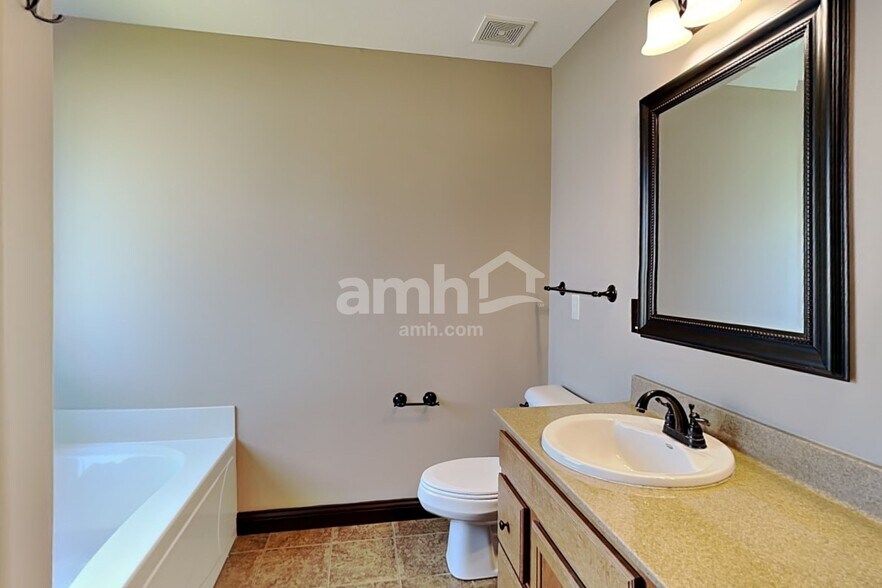 Building Photo - 1115 Abner Dr