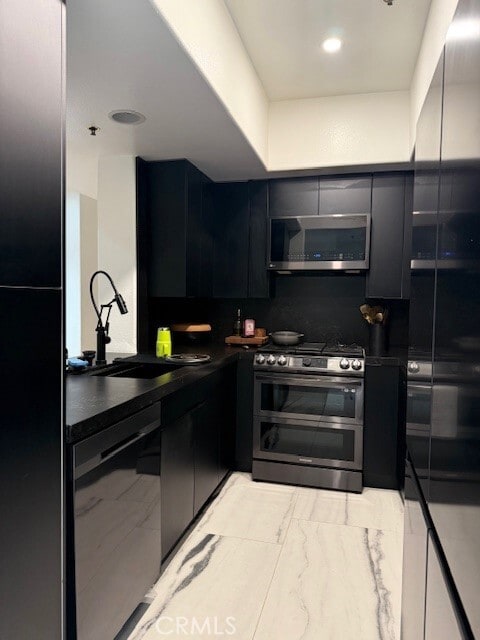 Building Photo - 12011 Goshen Ave