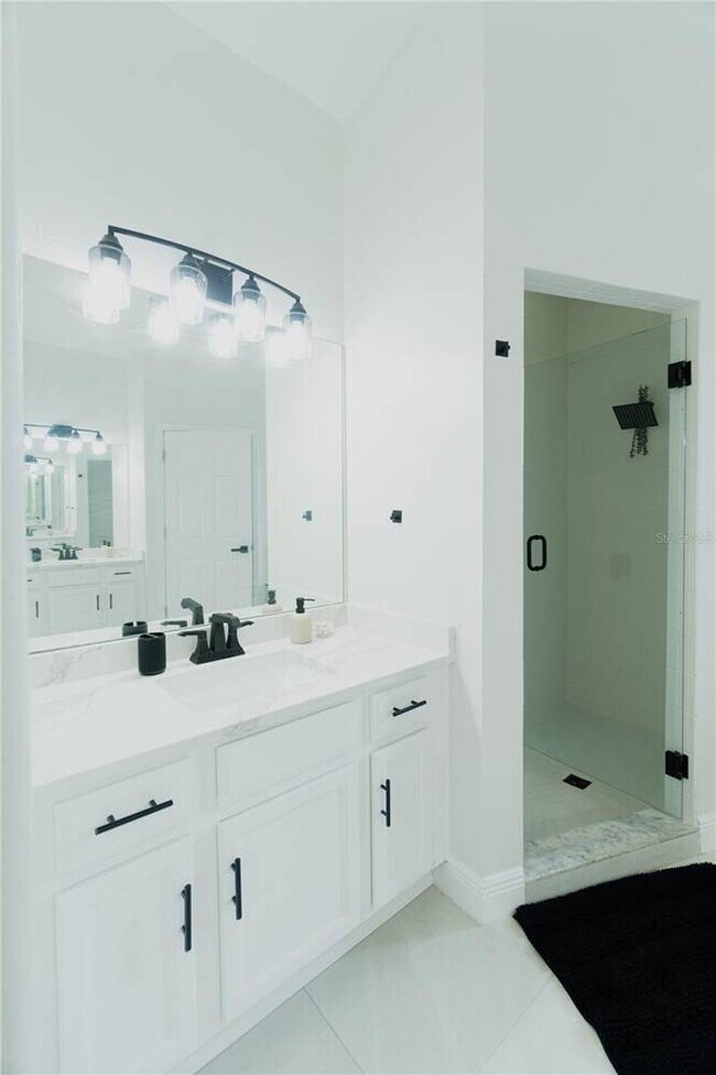 Building Photo - 1014 Corvina Dr