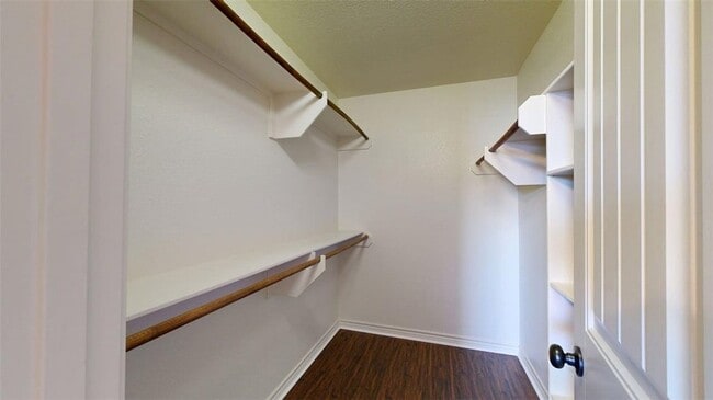 Building Photo - 3009 Towers Pkwy