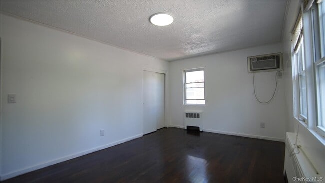 Building Photo - 56 Fisher Ave