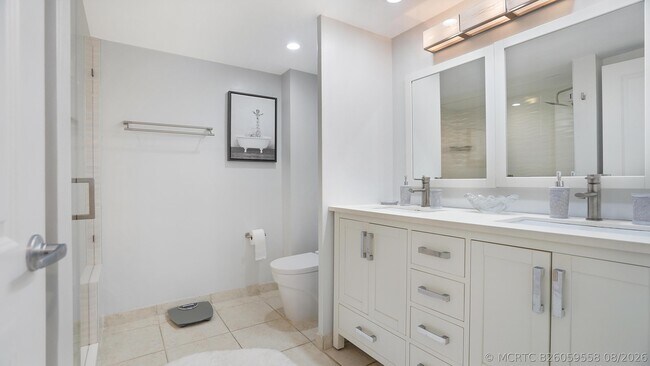 Building Photo - 3430 Galt Ocean Dr