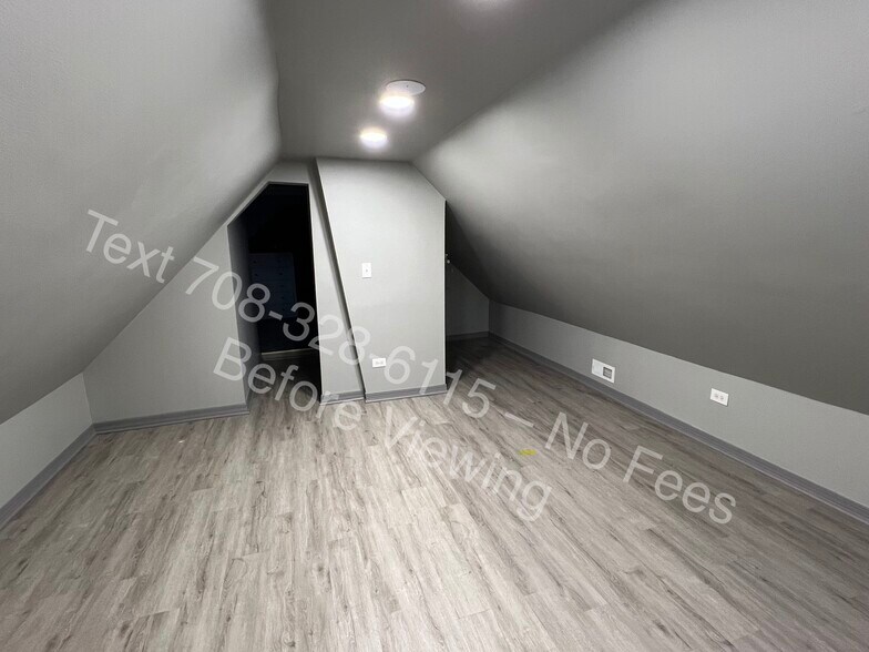 Building Photo - 4142 S Campbell Ave