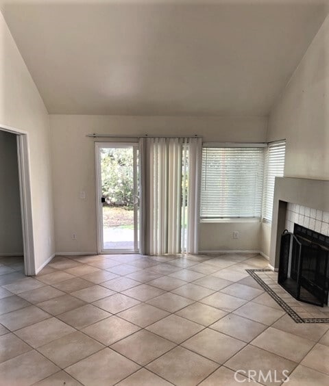 Building Photo - 5146 Maplewood Cir