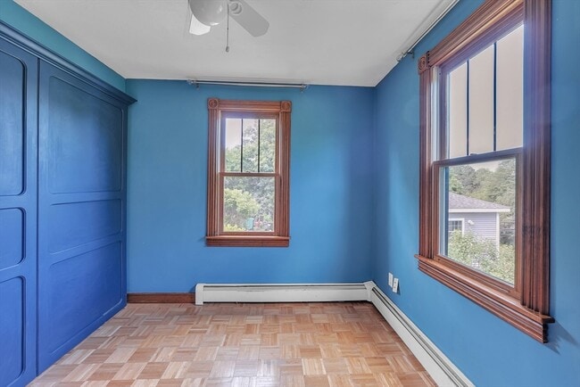 Building Photo - 211 Mendon St