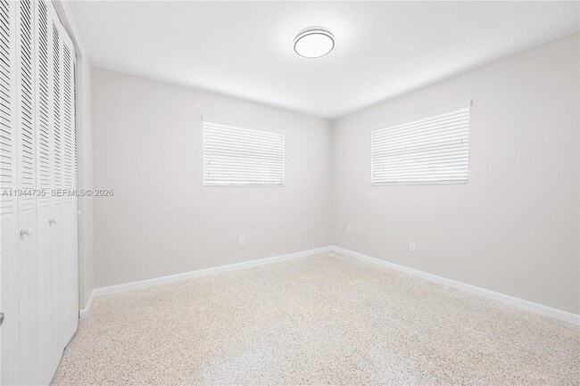 Building Photo - 3855 SW 87th Pl