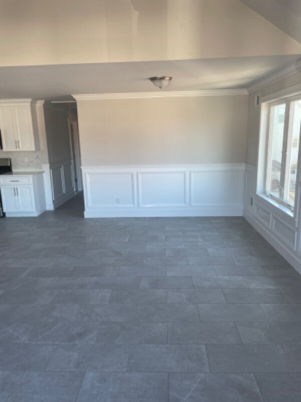 Building Photo - 16 Bartlett Ave