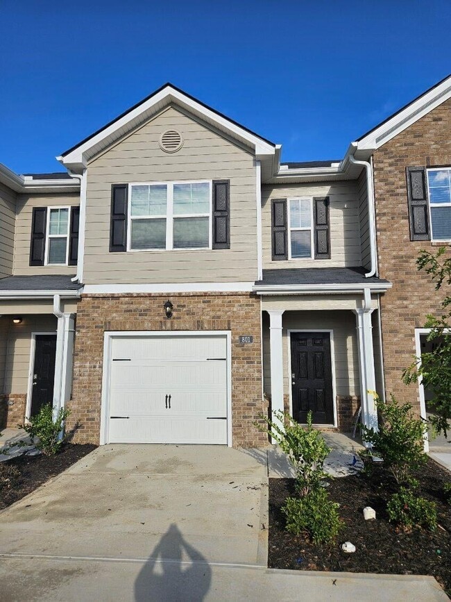 Primary Photo - 801 Grovebury Ct