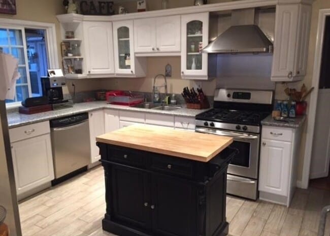 Building Photo - 3817 Cherry Ave