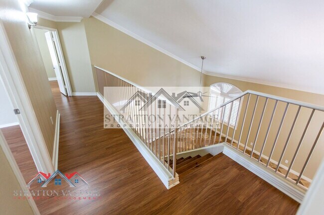 Building Photo - 7420 W Los Gatos Dr