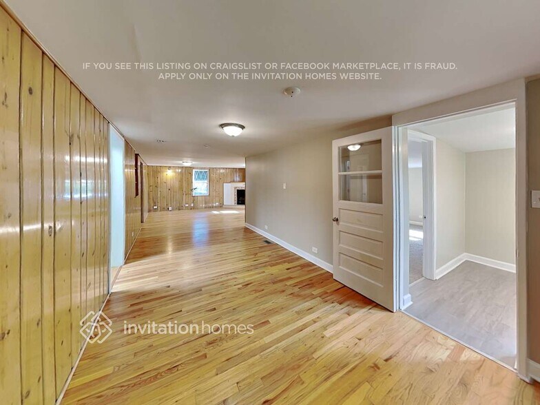 Building Photo - 4717 Wesley Terrace
