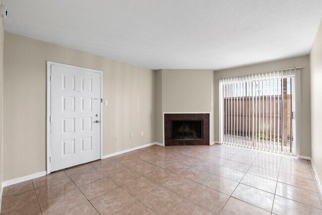 Building Photo - 9350 Country Creek St