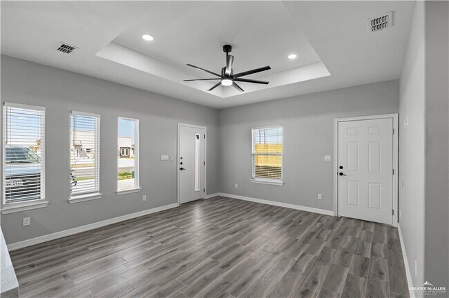 Building Photo - 2705 Bald Cypress Dr