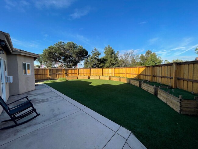 Building Photo - Newly Built in 2025! 4 Bed 2 Bath on Monte...