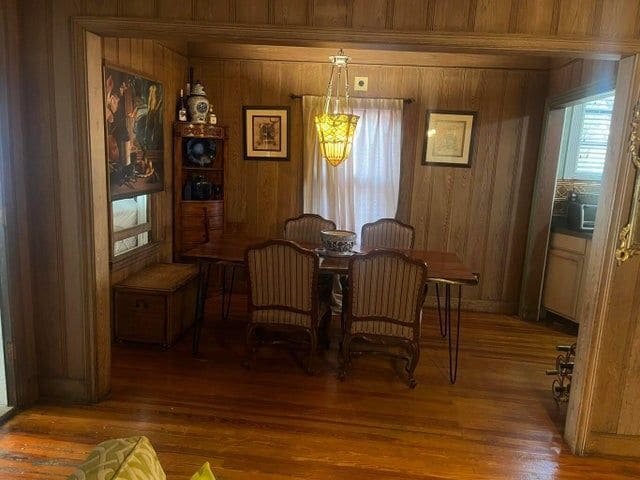 Building Photo - 1016 N E St