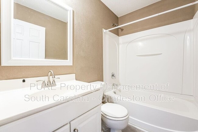 Building Photo - 3891 Four Poles Park Dr