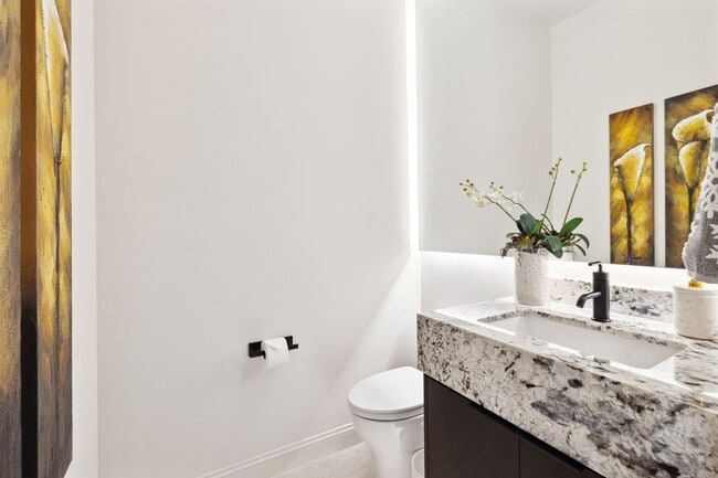 Building Photo - 75149 Hancock Pl