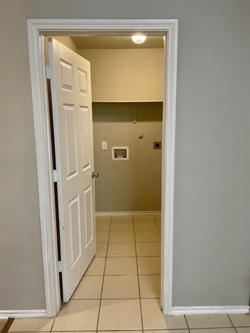 Building Photo - 421 Stanley Falls Dr