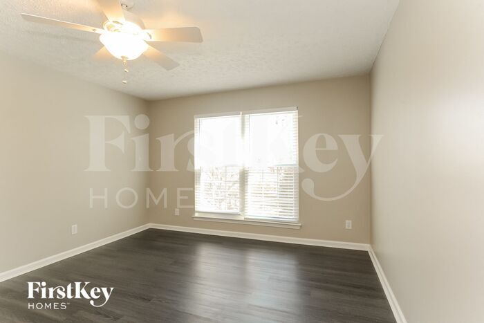 Building Photo - 150 Glynwater Dr