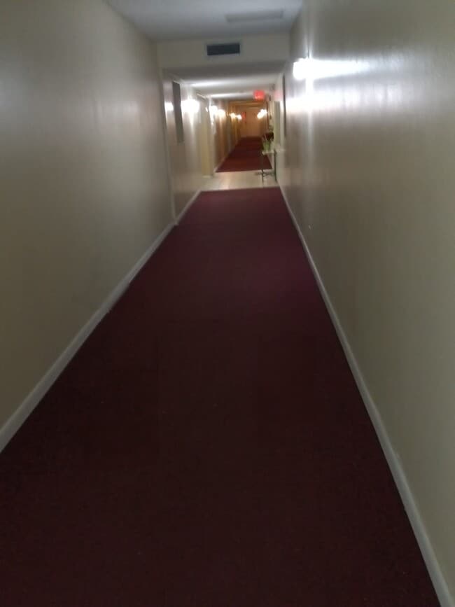 Building Photo - 4851 NW 21st St