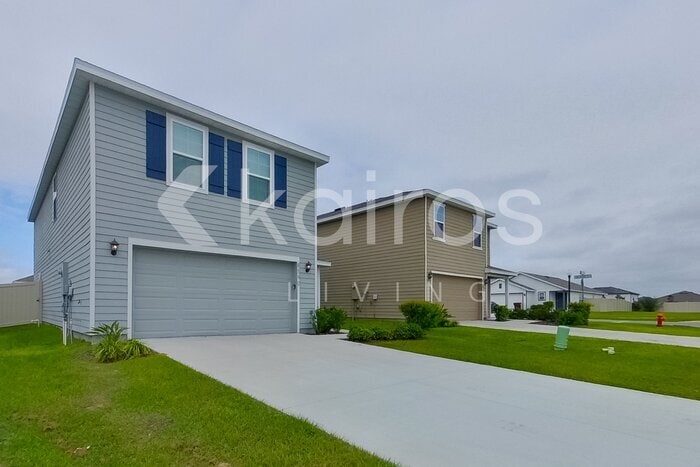Building Photo - 8590 SW 43rd Ter