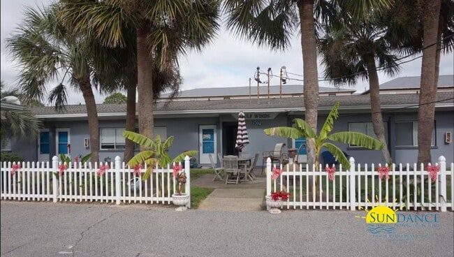 Building Photo - Charming 1-Bed, 1-Bath (Furnished Optional...