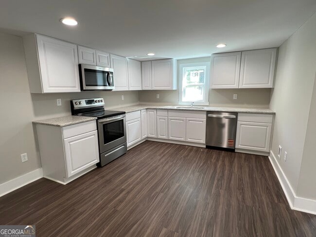 Building Photo - 2310 Hwy 42 S