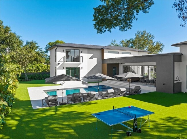 Building Photo - 1881 NE 196th Terrace