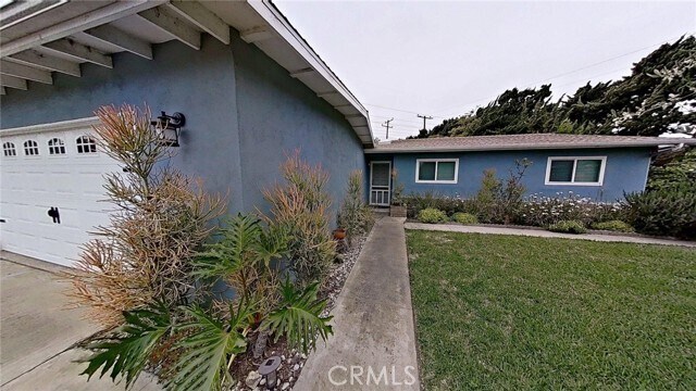Building Photo - 8671 Kent Cir