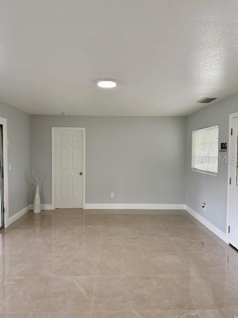 Building Photo - 1337 Lake Asher Cir