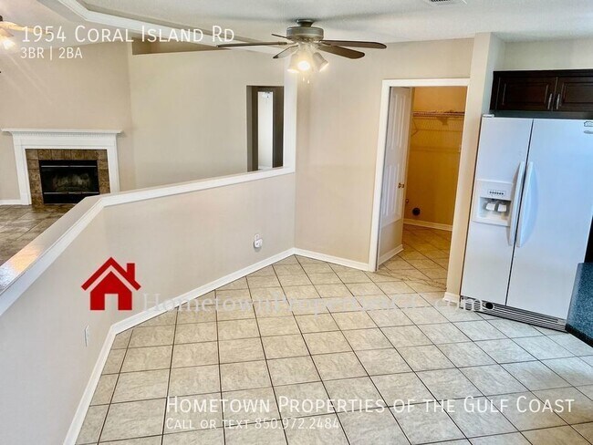 Building Photo - POOL HOME near Naval Air Station Pensacola!