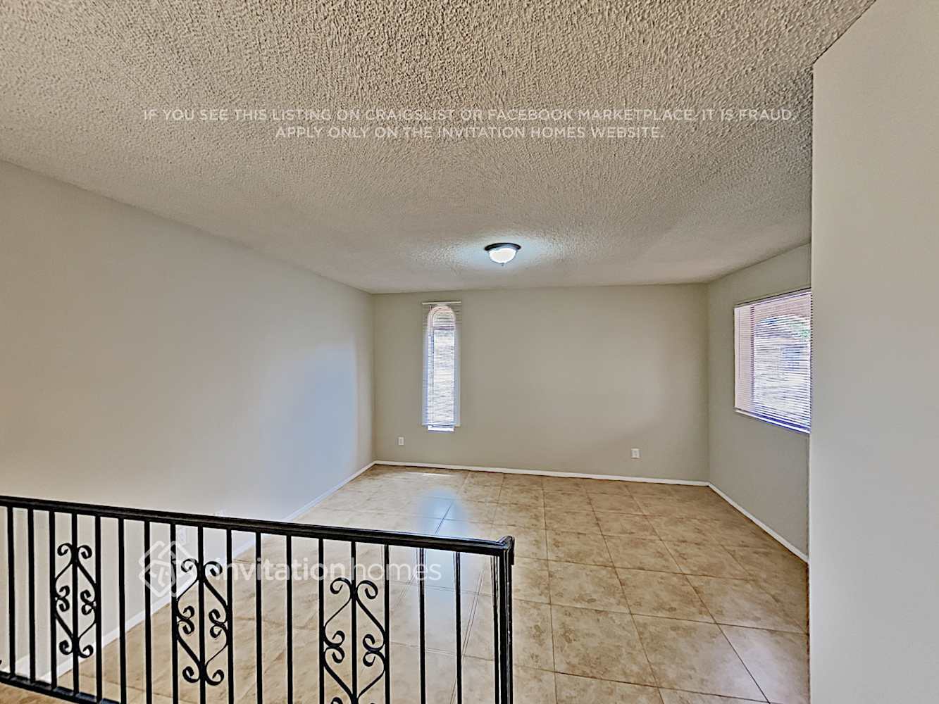 Building Photo - 2802 W Vista Ave