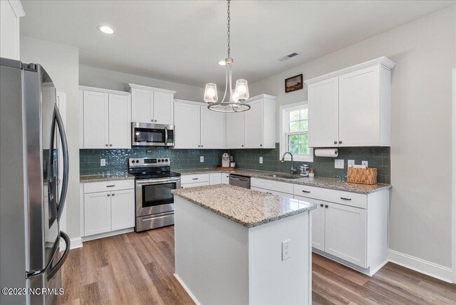 Building Photo - 712 Burley Oak Dr
