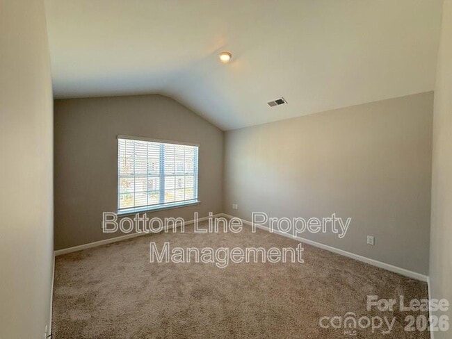 Building Photo - 6104 Guildford Hill Ln