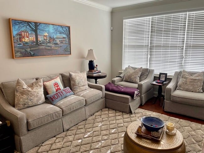 Building Photo - 3 bedroom, 3.5 Bath at Fieldstone Farms in Oxford