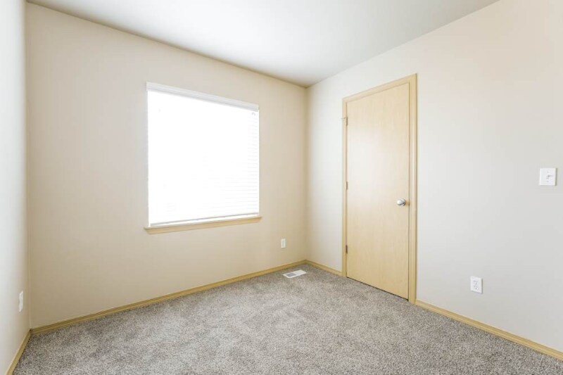 Building Photo - 7581 89th Pl NE